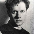 dylan-thomas.jpg